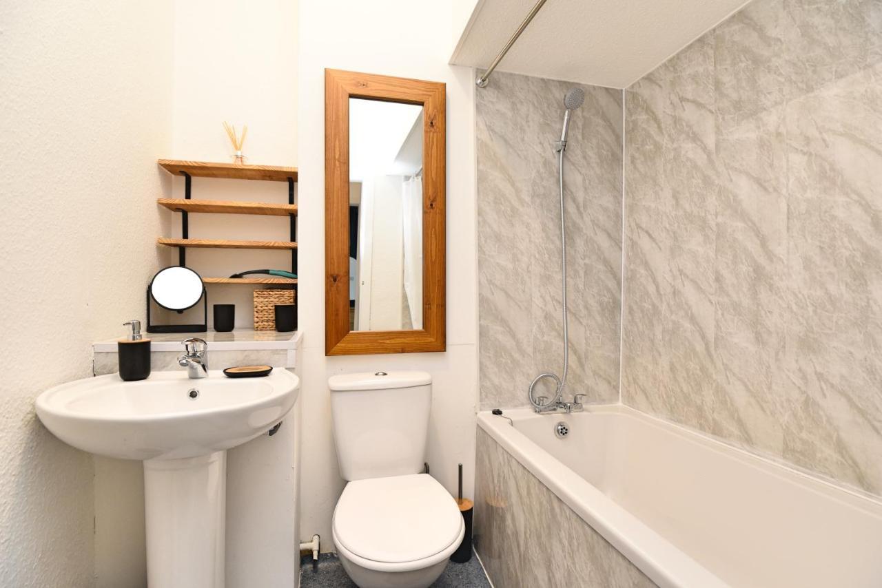 The John Muir - Beautiful 1 Bed Apartment In هيلينسبورغ المظهر الخارجي الصورة